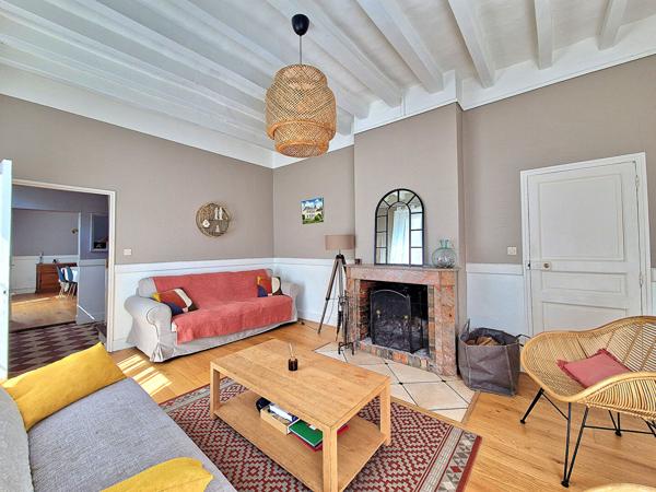 Maison Chateauneuf Sur Sarthe 8 pièce(s) 216 m2