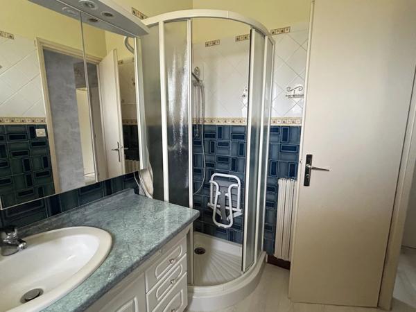 MAISON SUR SOUS-SOL NEUVILLE DE POITOU