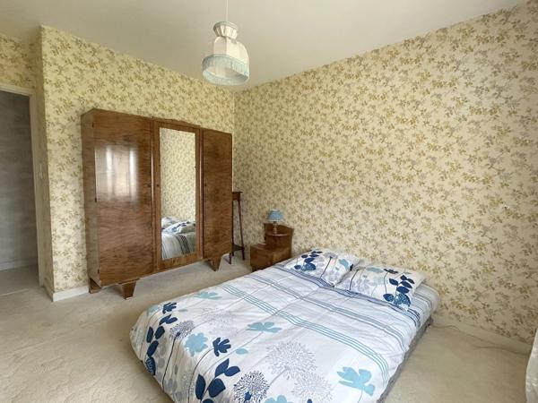 MAISON SUR SOUS-SOL NEUVILLE DE POITOU
