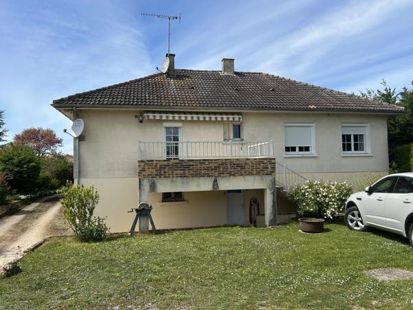 MAISON SUR SOUS-SOL NEUVILLE DE POITOU