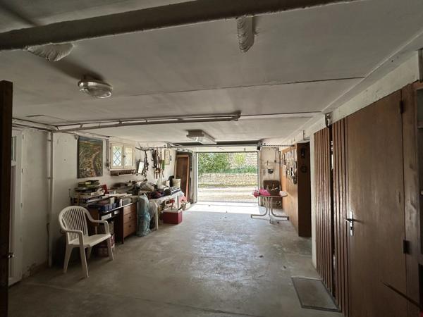 MAISON SUR SOUS-SOL NEUVILLE DE POITOU