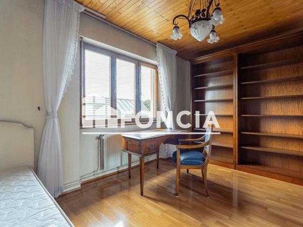À vendre Maison 8 pièces 180 m² - Souffelweyersheim 67460