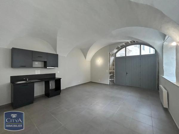 Appartement à louer 2 pièces 57.9m² Chalon-sur-Saône (71100)