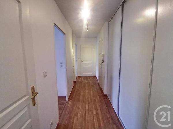 Appartement F3 à vendre  3 pièces - 64,28 m2 LA CHAPELLE ST MESMIN - 45