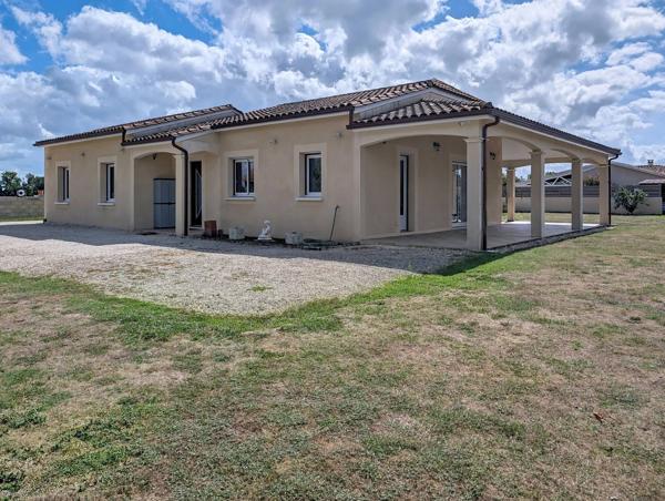 SAINT-PIERRE-D'EYRAUD : Maison 5 pièces de 118 m² avec grand garage et jardin