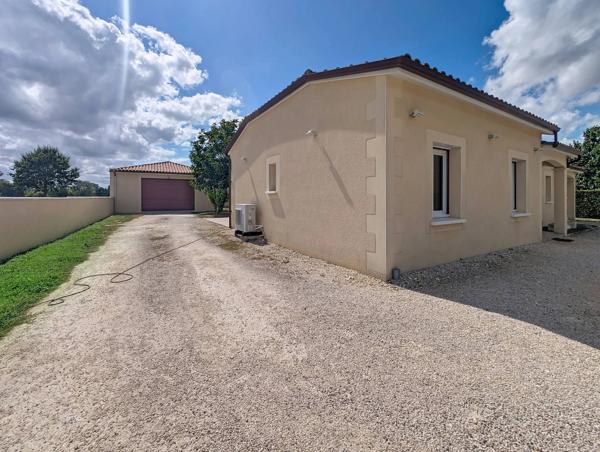 SAINT-PIERRE-D'EYRAUD : Maison 5 pièces de 118 m² avec grand garage et jardin