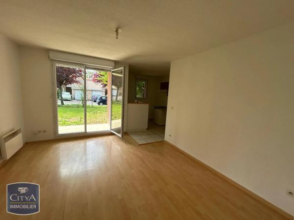 Appartement à louer 3 pièces 56.29m² Caussade (82300)