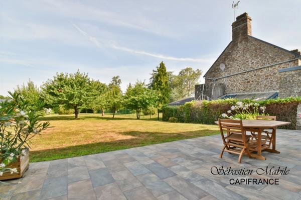 Maison en pierres rénovée 5 pièces à Saint Broladre (35) en Baie du Mont Saint Michel