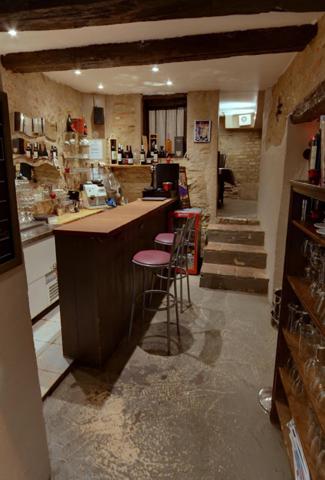 RESTAURANT AVEC TERRASSE EXTERIEURE