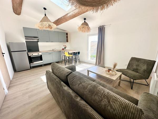 Appartement Loupian T2 37 m² refait à neuf meublé