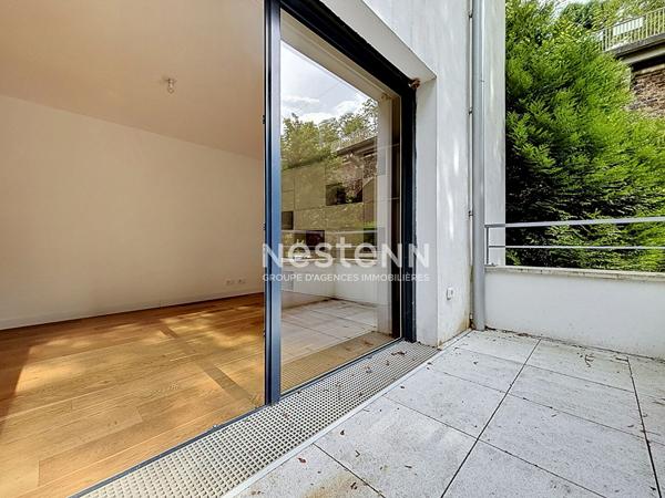 ISSY LES MOULINEAUX - QUARTIER LA FERME - Vente Appartement 3 pièces traversant avec balcon