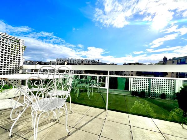 Paris 16e - Auteuil - Appartement de luxe - 4 pièces - 2 chambres - 83 m² - 2 terrasses 32 m² - Parking