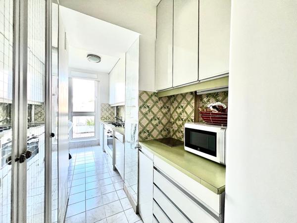 Paris 16e - Auteuil - Appartement de luxe - 4 pièces - 2 chambres - 83 m² - 2 terrasses 32 m² - Parking