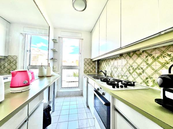 Paris 16e - Auteuil - Appartement de luxe - 4 pièces - 2 chambres - 83 m² - 2 terrasses 32 m² - Parking