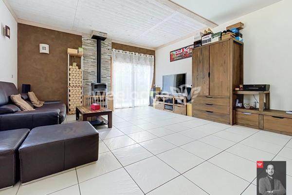 Maison à vendre 7 pièces de 160 m² à Jouy-le-Moutier