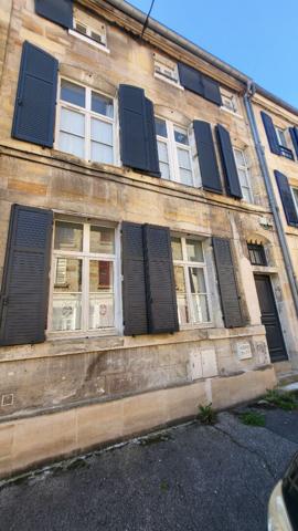 BAR LE DUC Maison centre ville de 215m² sur trois niveaux avec 8 pièces dont 5 chambres