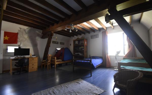 Maison à vendre    5 pièces •  Pougny