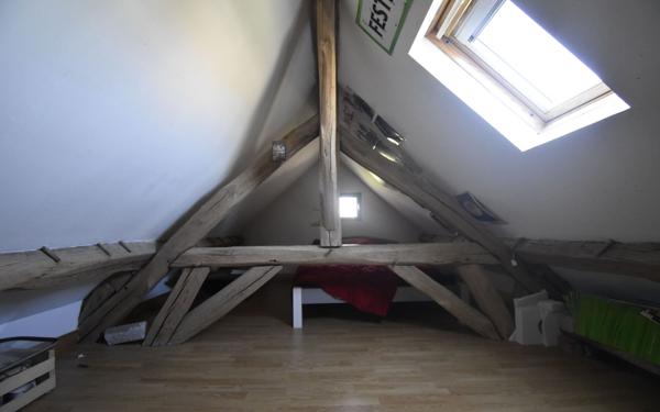 Maison à vendre    5 pièces •  Pougny