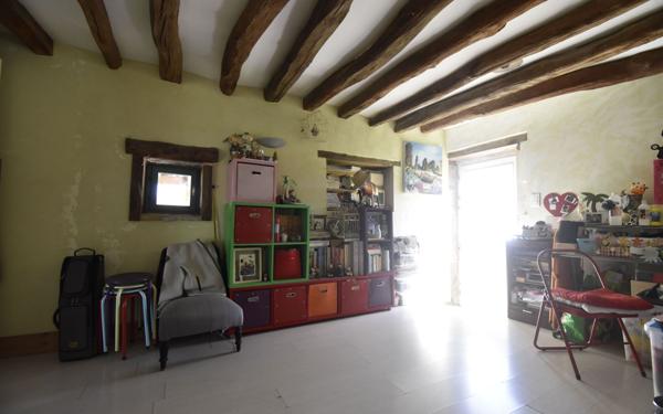 Maison à vendre    5 pièces •  Pougny