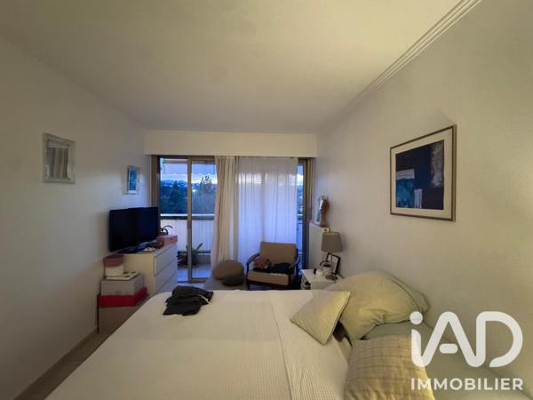 Appartement à vendre 3 pièces 70 m² Mandelieu-la-Napoule