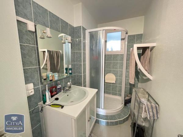 Appartement à louer 3 pièces 64.07m²