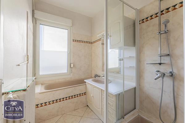 Maison à vendre 5 pièces 133m² Tours (37000)