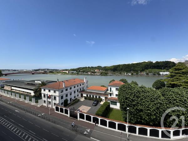 Appartement T4 à vendre  4 pièces - 91,98 m2 BAYONNE - 64