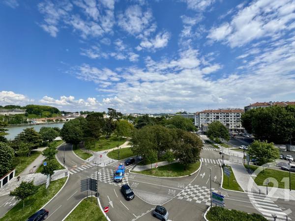 Appartement T4 à vendre  4 pièces - 91,98 m2 BAYONNE - 64