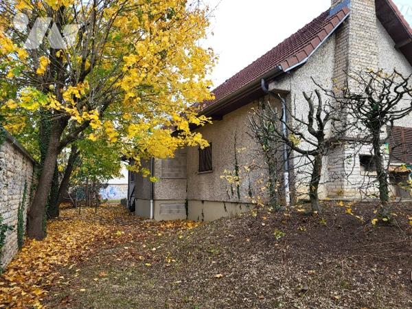 Il s'agit d'un appel d'offre sous pli cacheté organisé par l'ETAT.