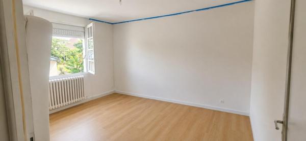 Maison à ALLONNES, 72700 - 3 pièces 77m²