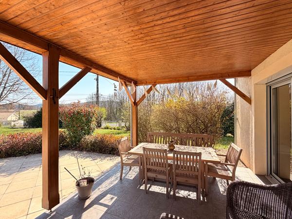 Maison Caillac proche des commerces