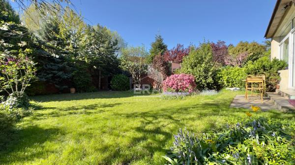 MAISON MEULIÈRE 8 PIÈCES À JUVISY-SUR-ORGE, CENTRE-VILLE AVEC JARDIN CLOS ET SOUS-SOL TOTAL