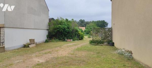 A Vendre Le Mans Quartier Vauguyon Terrain à viabiliser (compteur d'eau sur le terrain) 558 m² et