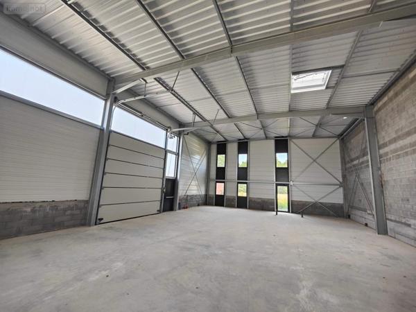 Fonds et/ou murs commerciaux à louer à Acigné en Ille-et-Vilaine (35690), ref : 097/2546   
ZA du JOVAL