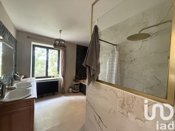 Maison à vendre 8 pièces 197 m² Araules