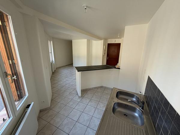 Appartement T3 refait à neuf proche du centre ville