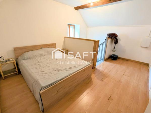 Maison 107 m², 3 chambres dépendances,11 hectares.