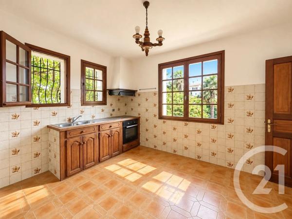Appartement T5 à vendre  5 pièces - 124,35 m 2   HENDAYE  - 64