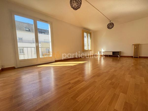 Vente
                Appartement66,82 m² - 3 Pièces -
                    ORLEANS (45000)