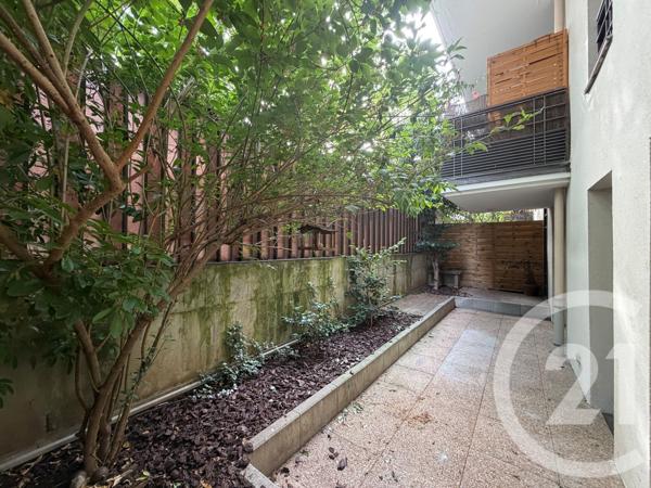 Appartement F3 à vendre  3 pièces - 61 m 2   PARIS  - 75018