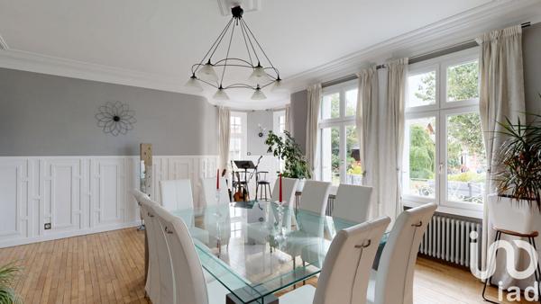 Maison à vendre 7 pièces 288 m² Estrées-Mons