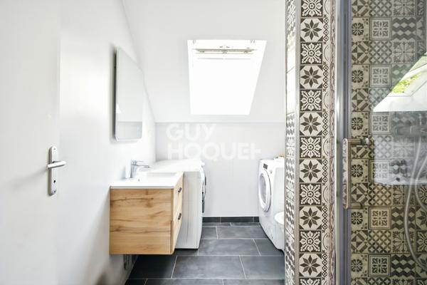Maison 5 chambres avec suite parentale, Terrain boisé 3455 m² , Toiture et isolation récentes