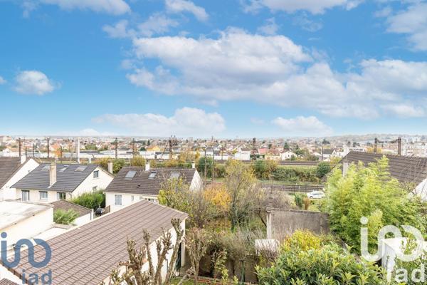 Maison traditionnelle 7 pièces de 125 m² à Savigny-sur-Orge (91600)