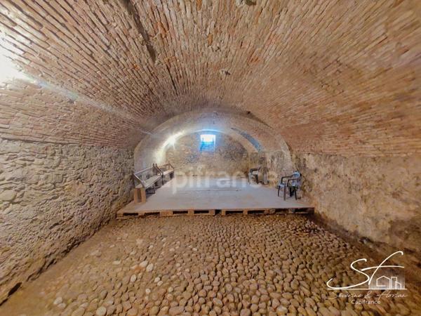 A vendre - Demeure de caractère au fort potentiel - 14 pièces - Saint-Hélène-du-Lac (73800)