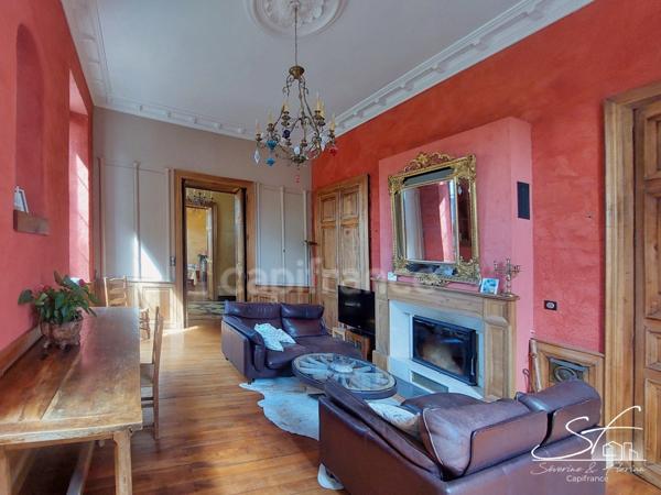 A vendre - Demeure de caractère au fort potentiel - 14 pièces - Saint-Hélène-du-Lac (73800)