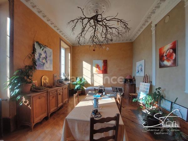 A vendre - Demeure de caractère au fort potentiel - 14 pièces - Saint-Hélène-du-Lac (73800)