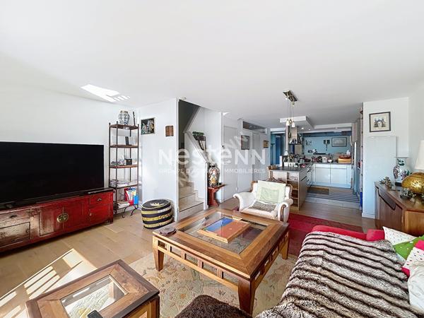 Port Camargue belle Marina de type P5  de 115 m² environ avec garage