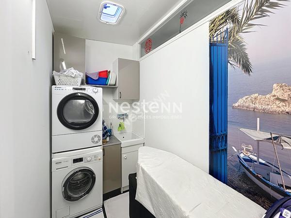 Port Camargue belle Marina de type P5  de 115 m² environ avec garage