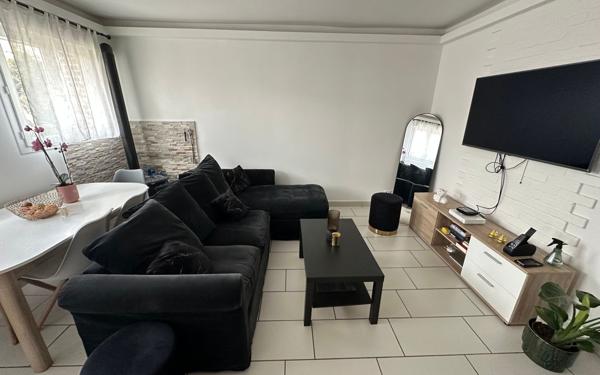 Appartement à louer    3 pièces • 52 m2 Sevran