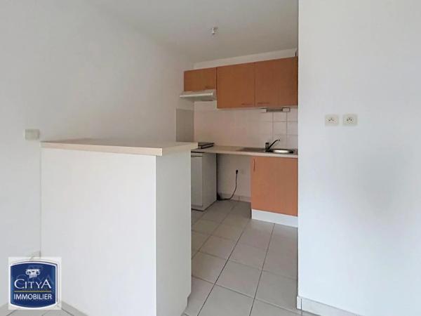 Appartement à louer 2 pièces 34.64m² La Ville-Dieu-du-Temple (82290)
